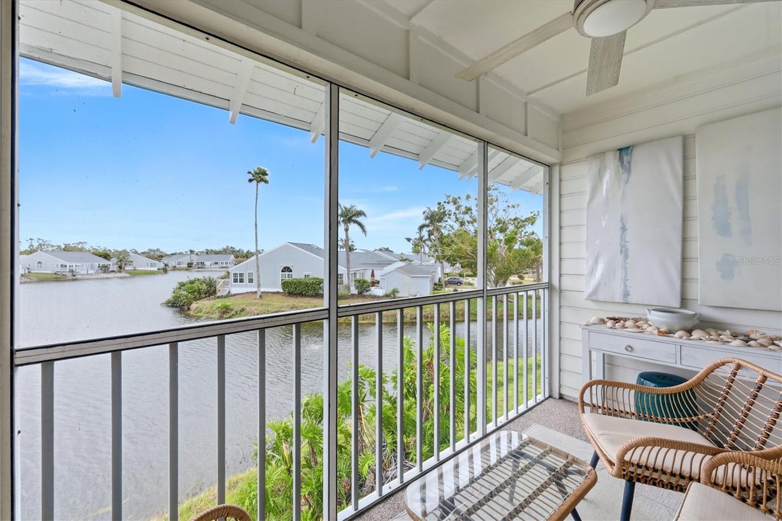 Image 6 of 62 For 972 Sandpiper Circle 972