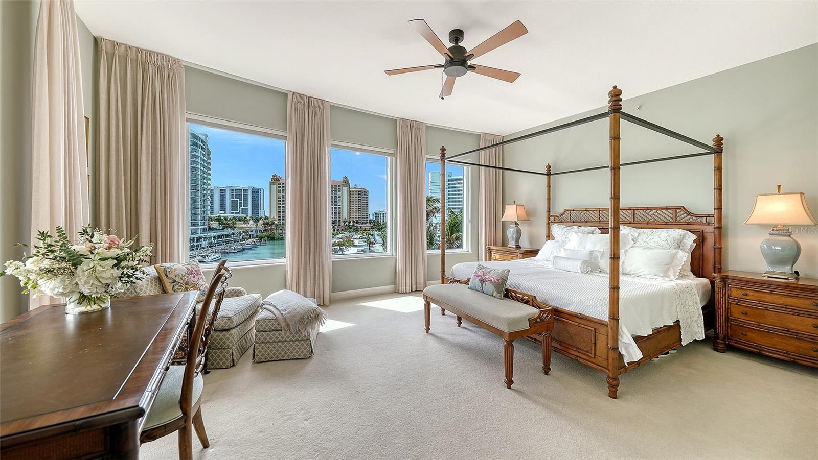 Image 17 of 80 For 990 Blvd Of The Arts  604