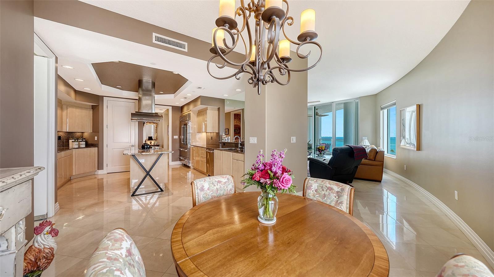 Image 26 of 80 For 990 Blvd Of The Arts  604