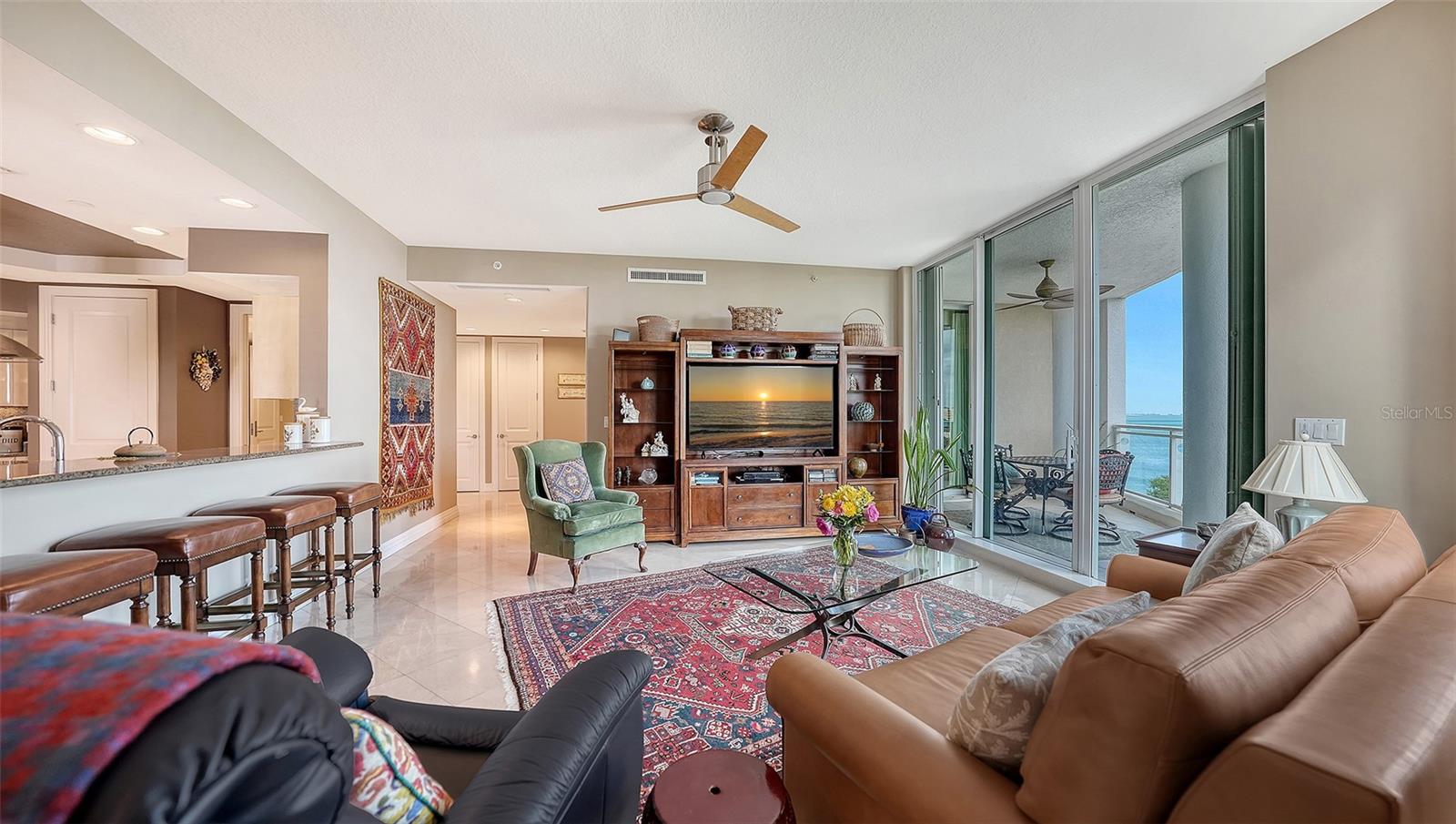 Image 29 of 80 For 990 Blvd Of The Arts  604