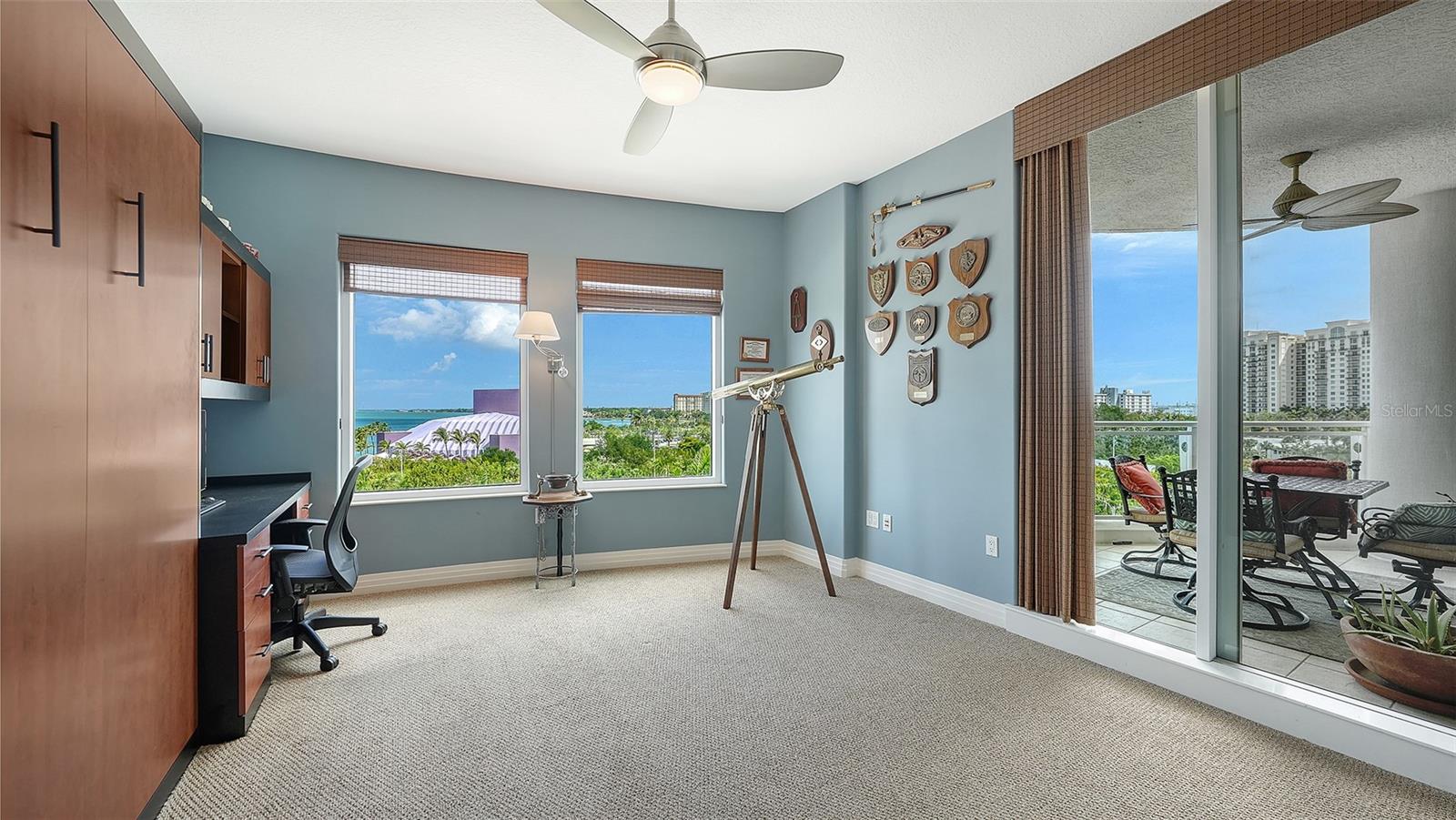 Image 38 of 80 For 990 Blvd Of The Arts  604