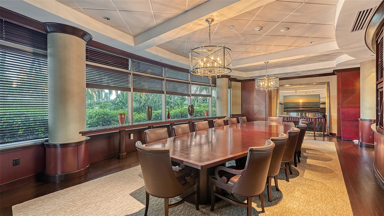 Image 52 of 80 For 990 Blvd Of The Arts  604