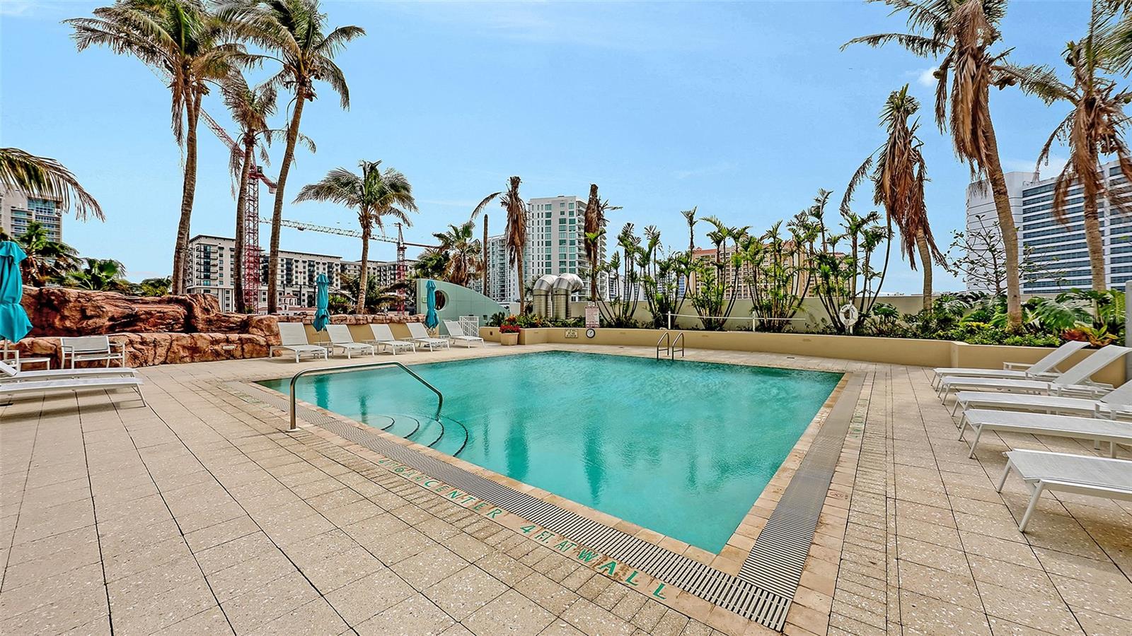 Image 62 of 80 For 990 Blvd Of The Arts  604