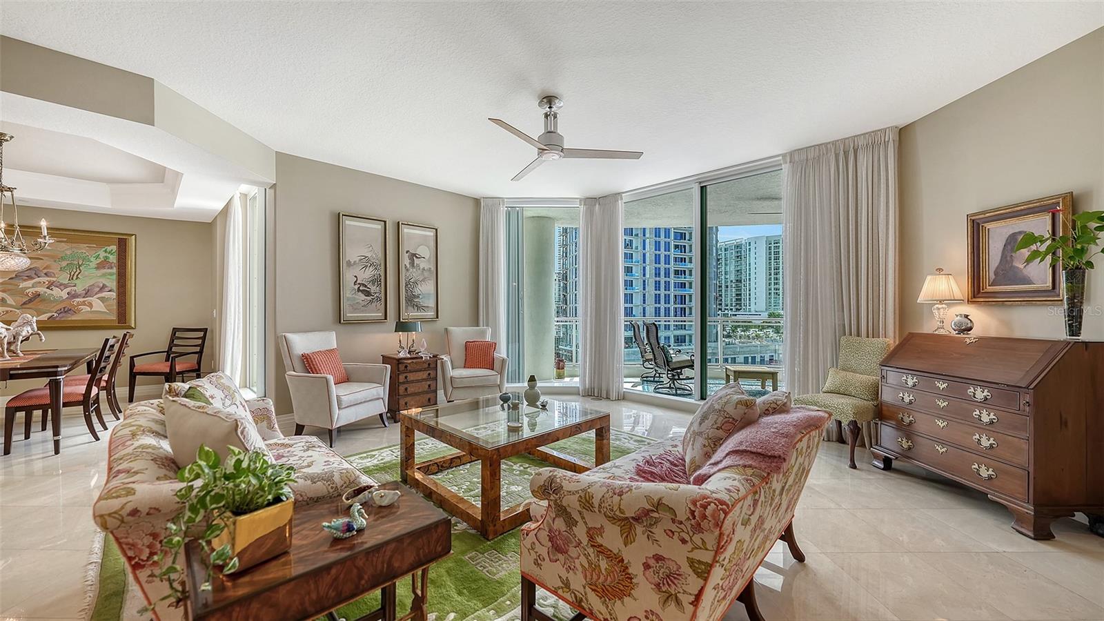 Image 7 of 80 For 990 Blvd Of The Arts  604