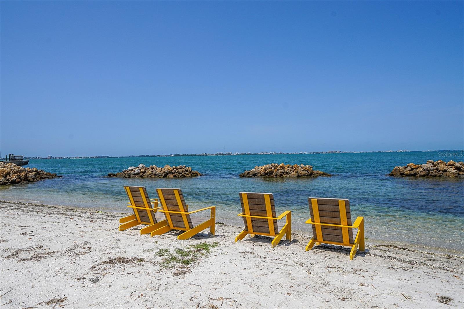 Image 75 of 80 For 990 Blvd Of The Arts  604