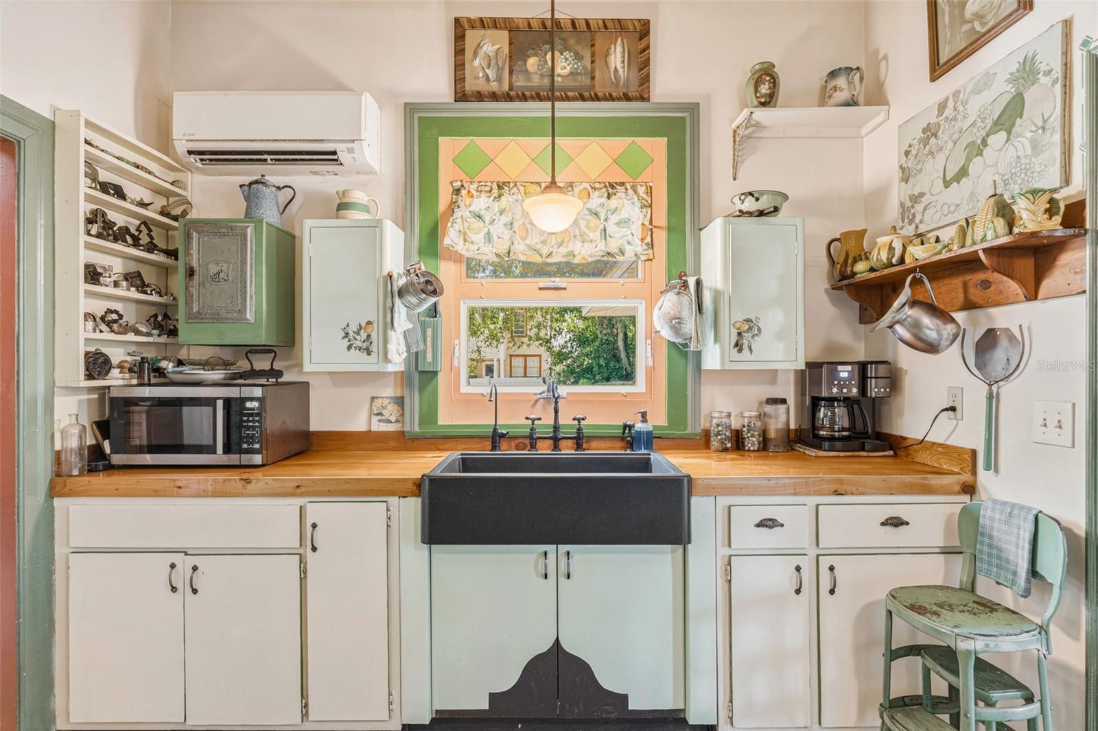 Image 15 of 45 For 223 Monroe Avenue