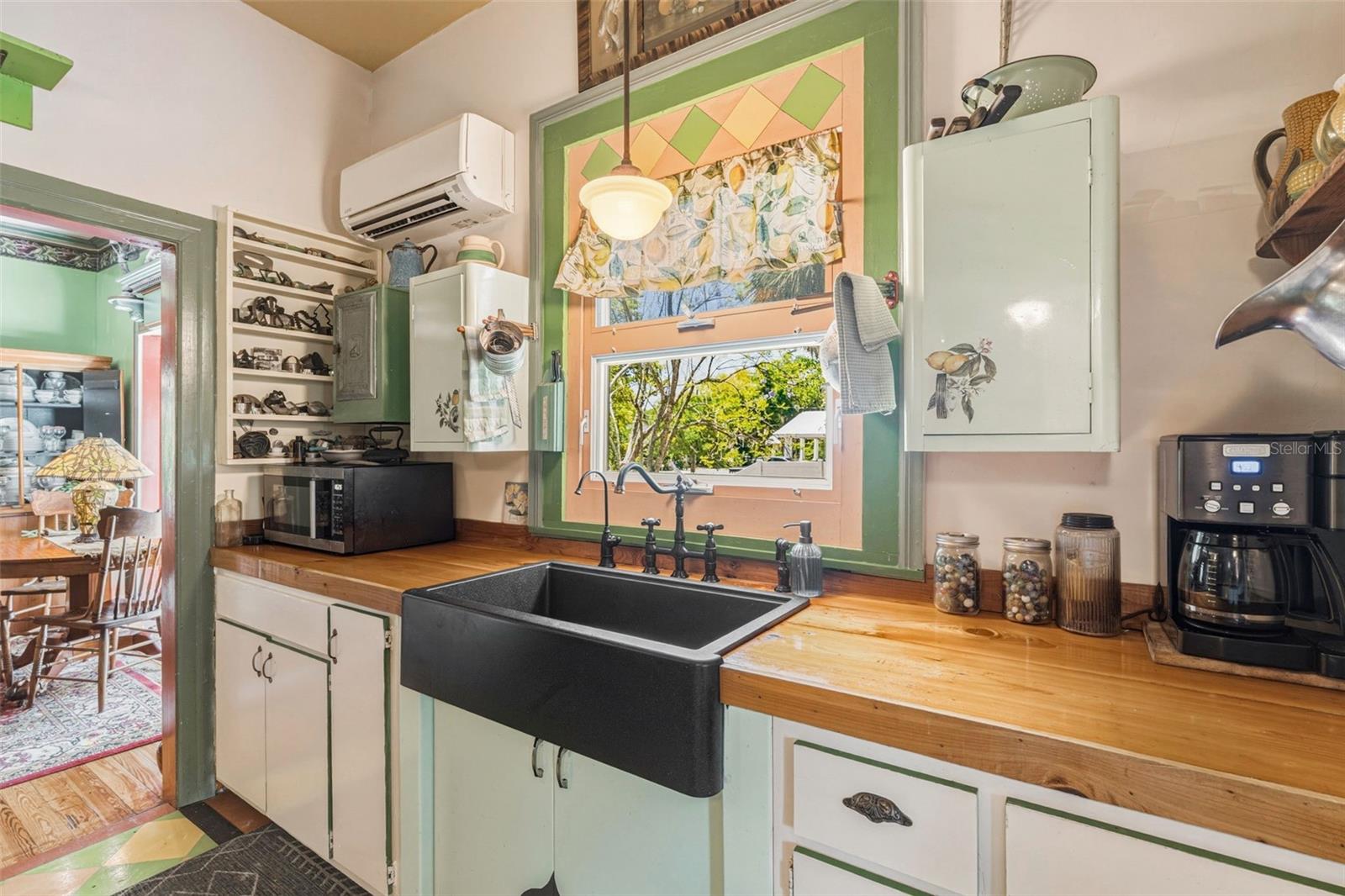 Image 16 of 45 For 223 Monroe Avenue