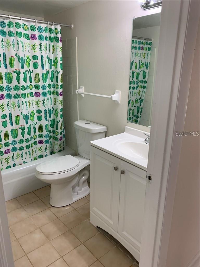 Image 4 of 7 For 4035 School Avenue D2