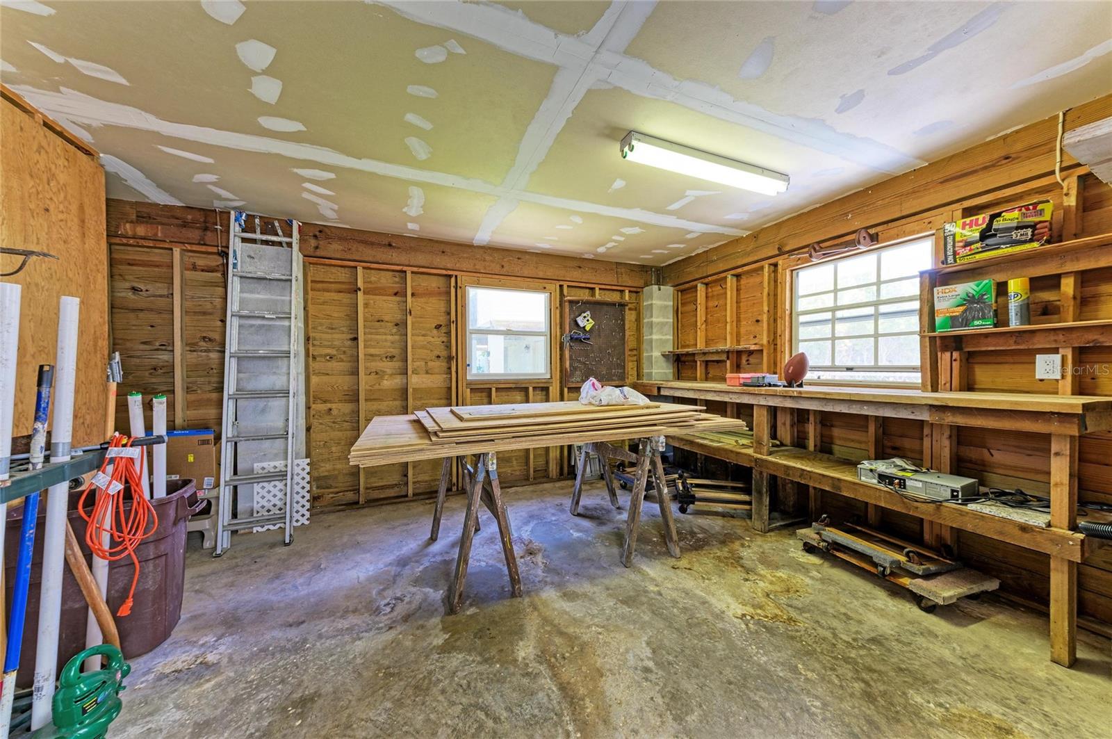 Image 38 of 50 For 517 Spring Avenue