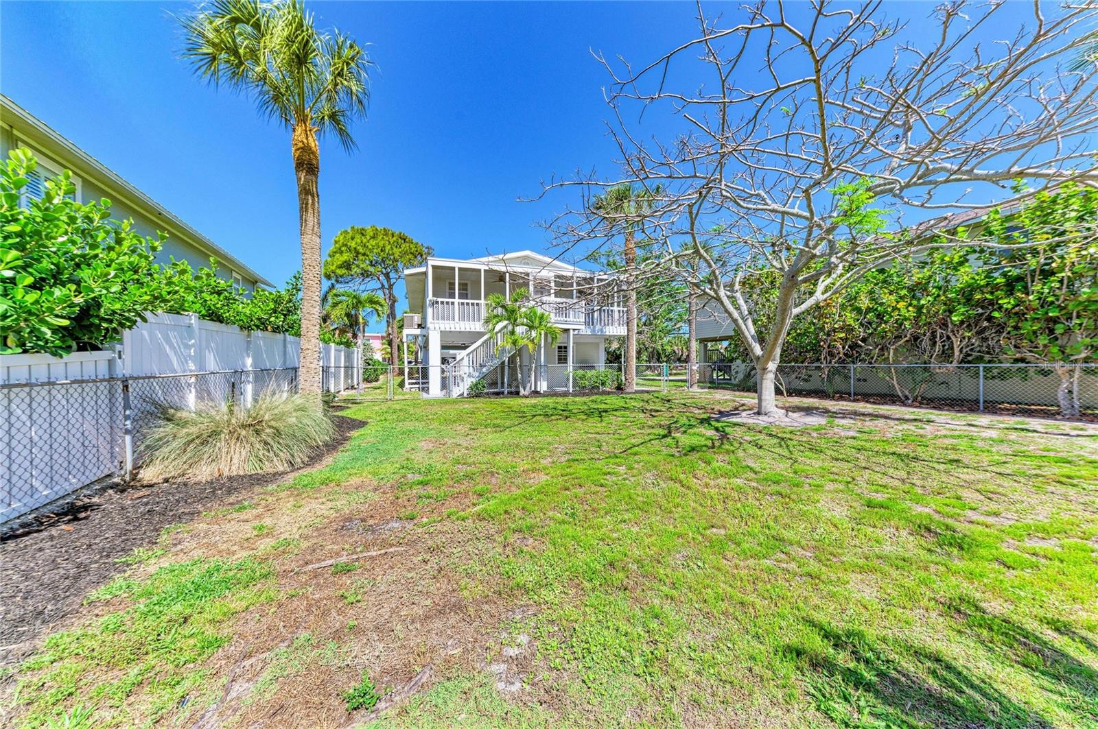 Image 6 of 50 For 517 Spring Avenue