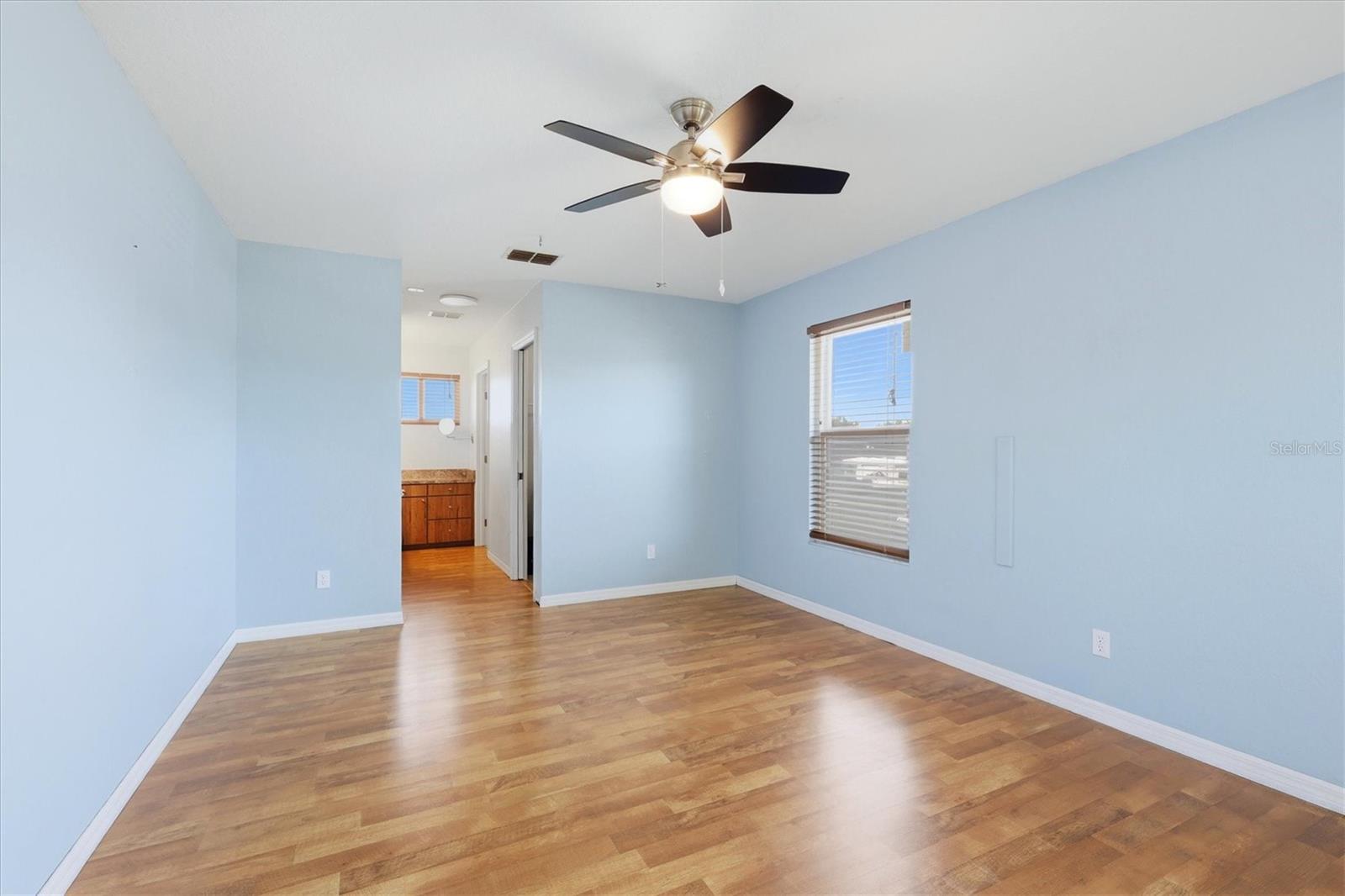 Image 18 of 49 For 30981 Singletary Road