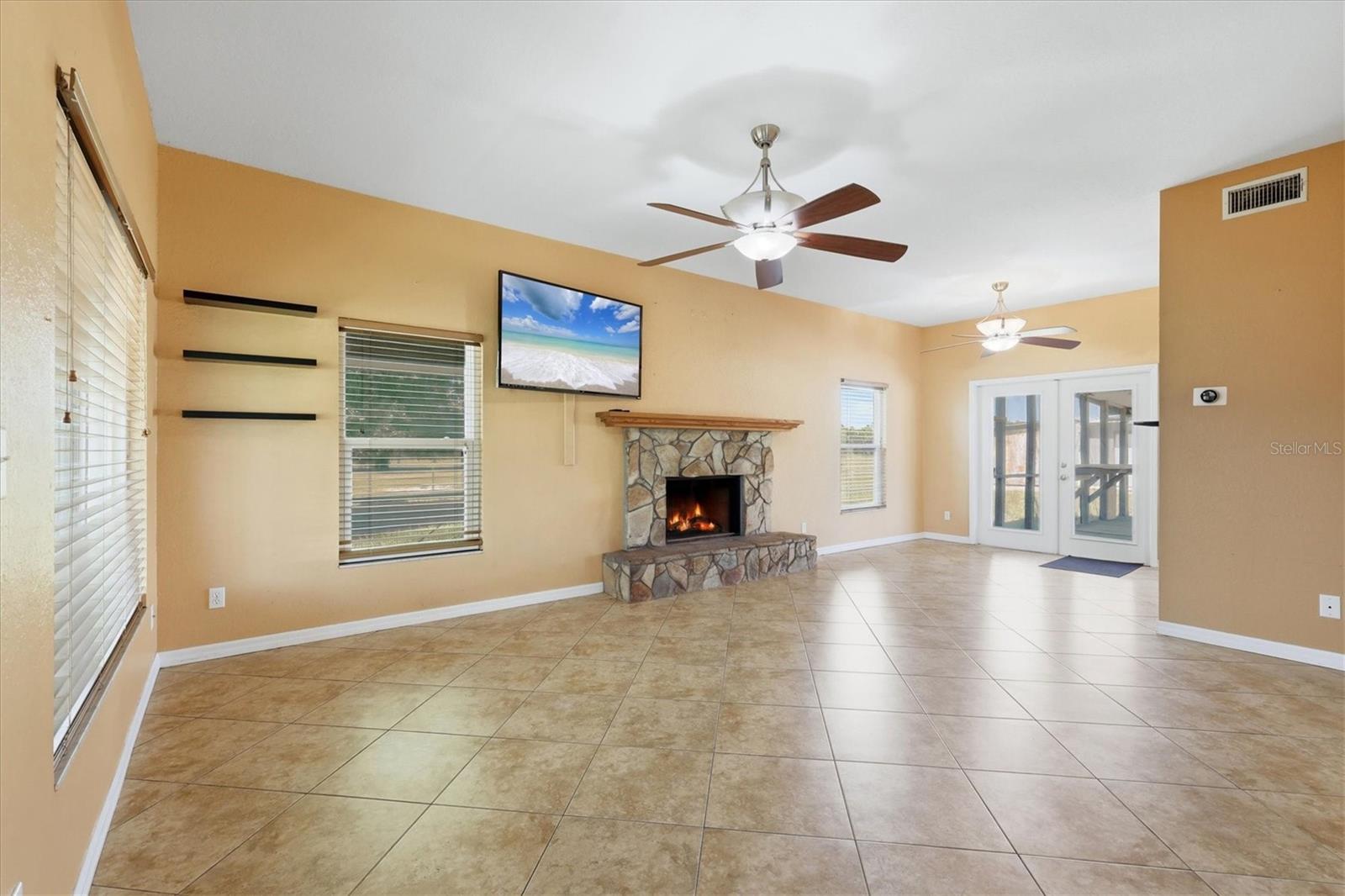 Image 5 of 49 For 30981 Singletary Road