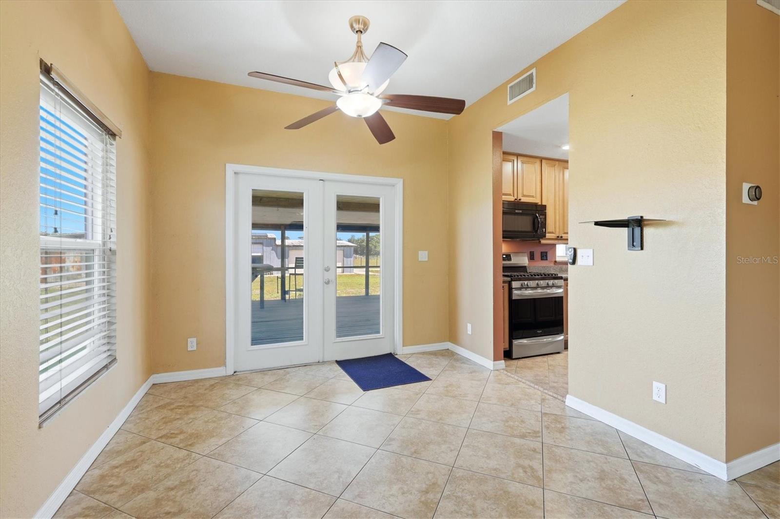 Image 6 of 49 For 30981 Singletary Road