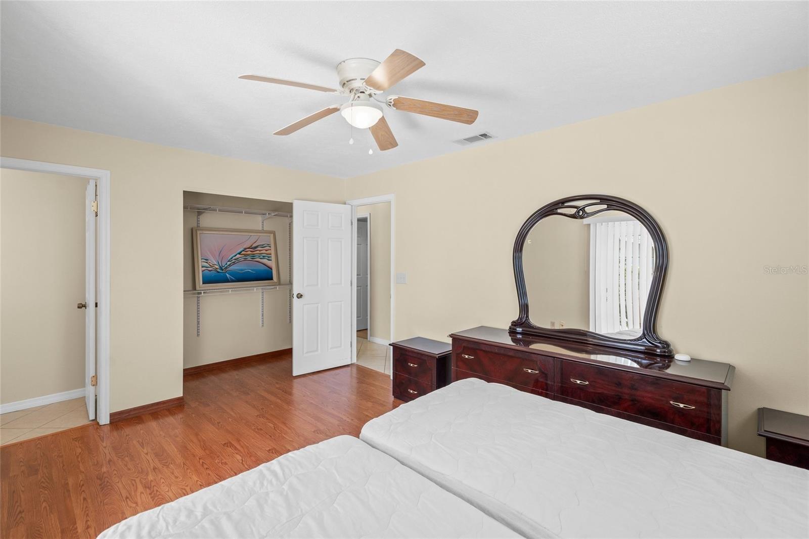 Image 13 of 41 For 1036 Hope Street