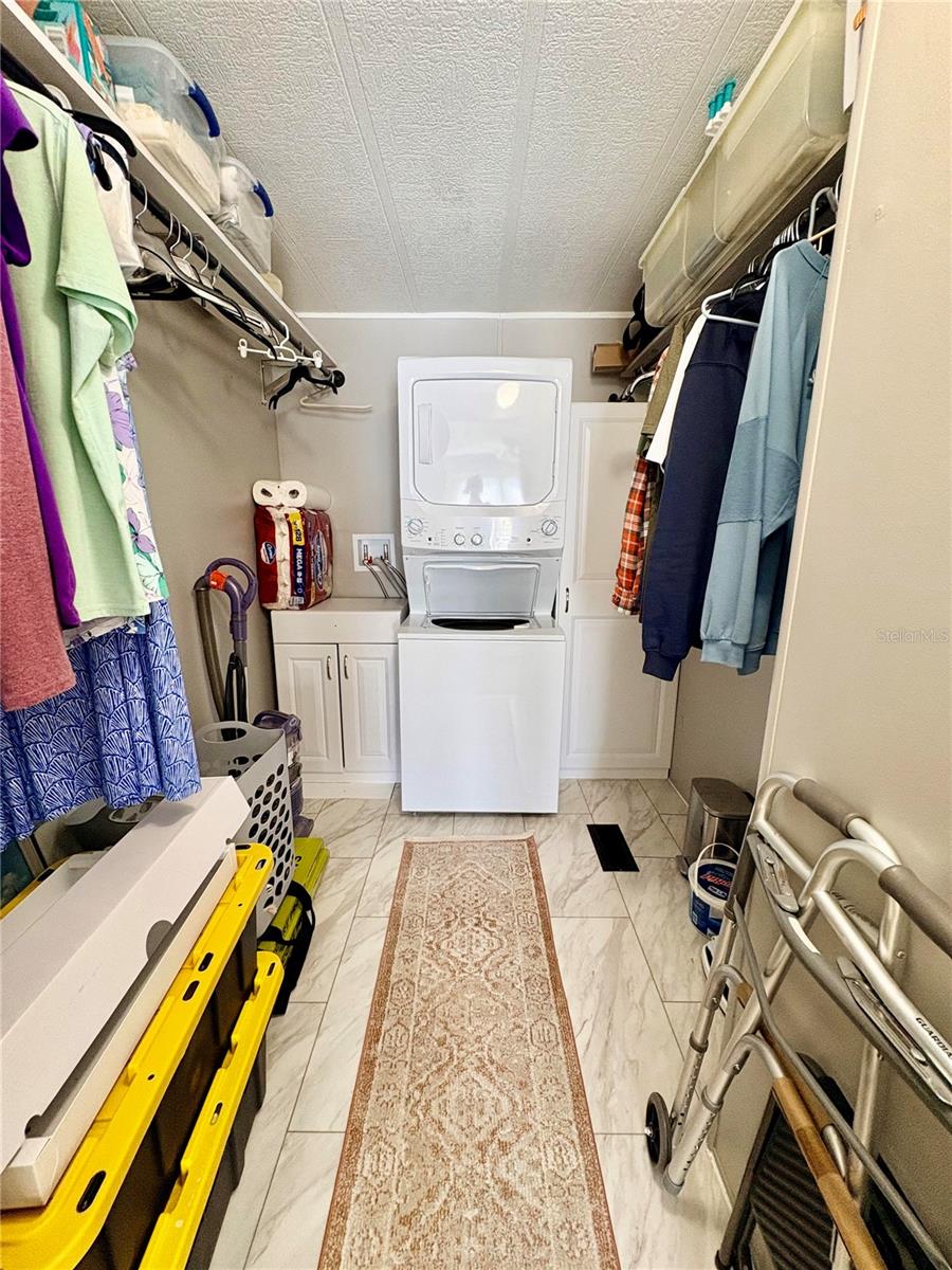 Image 17 of 29 For 3170 Running Deer Drive