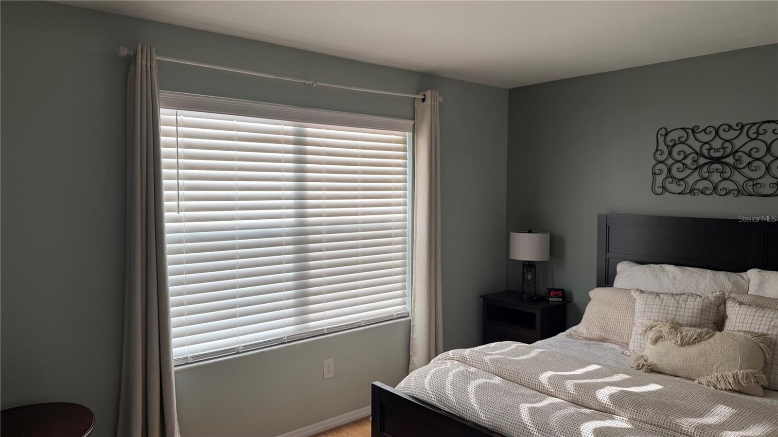 Image 10 of 14 For 17437 82nd Albemarle Avenue