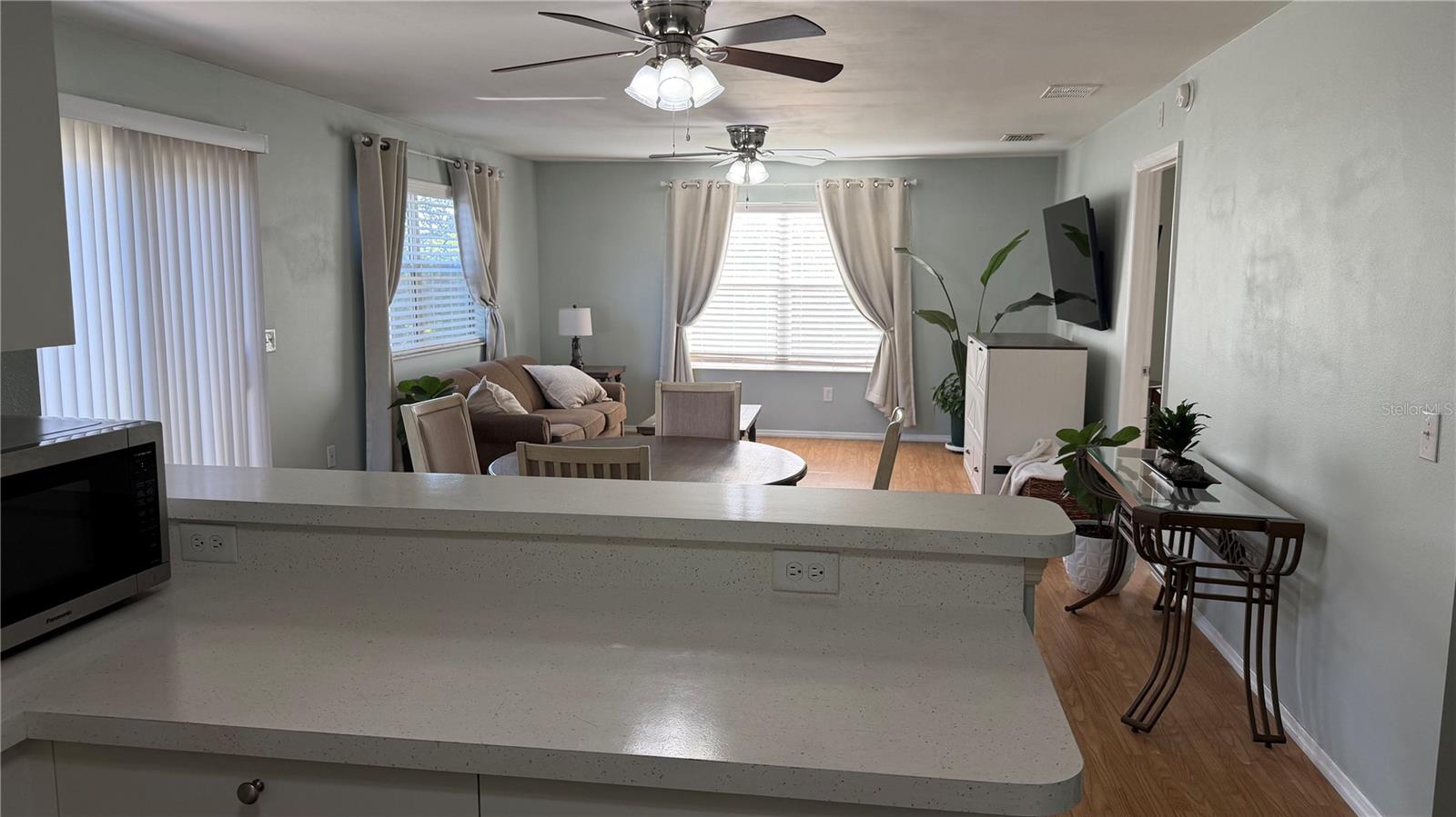 Image 5 of 14 For 17437 82nd Albemarle Avenue