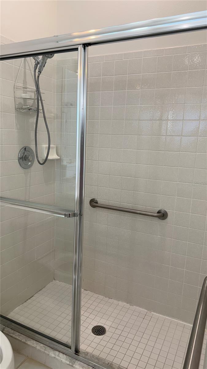 Image 17 of 32 For 5115 51st Lane W