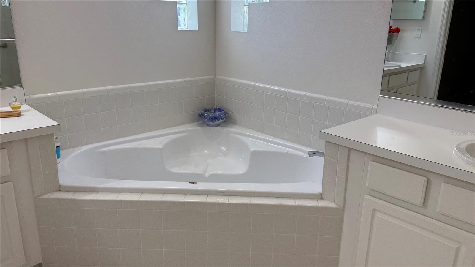 Image 18 of 32 For 5115 51st Lane W