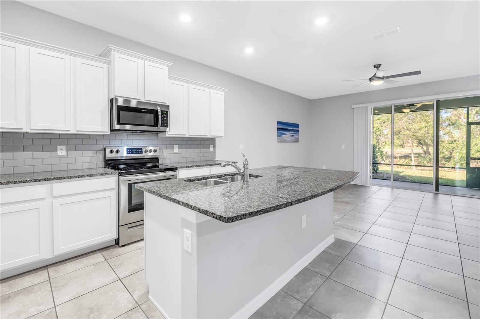 Image 13 of 55 For 8685 Daydream Street