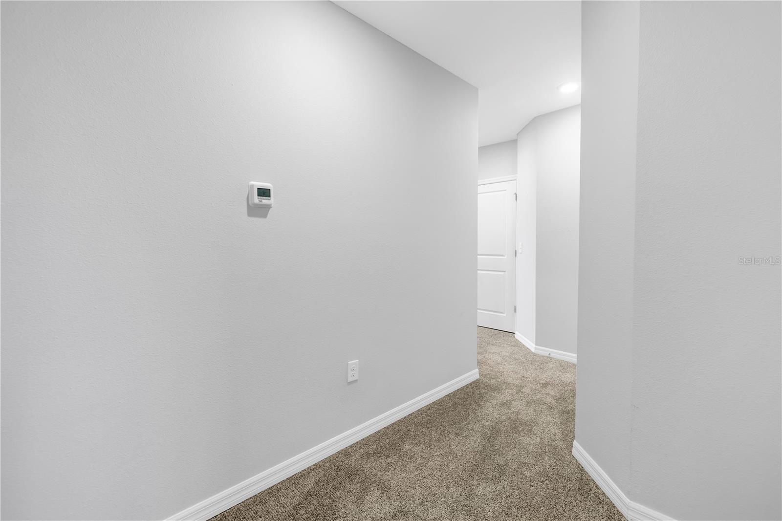 Image 23 of 55 For 8685 Daydream Street