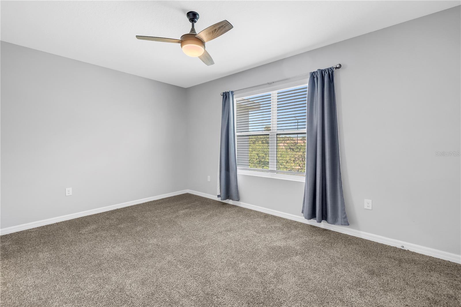 Image 25 of 55 For 8685 Daydream Street