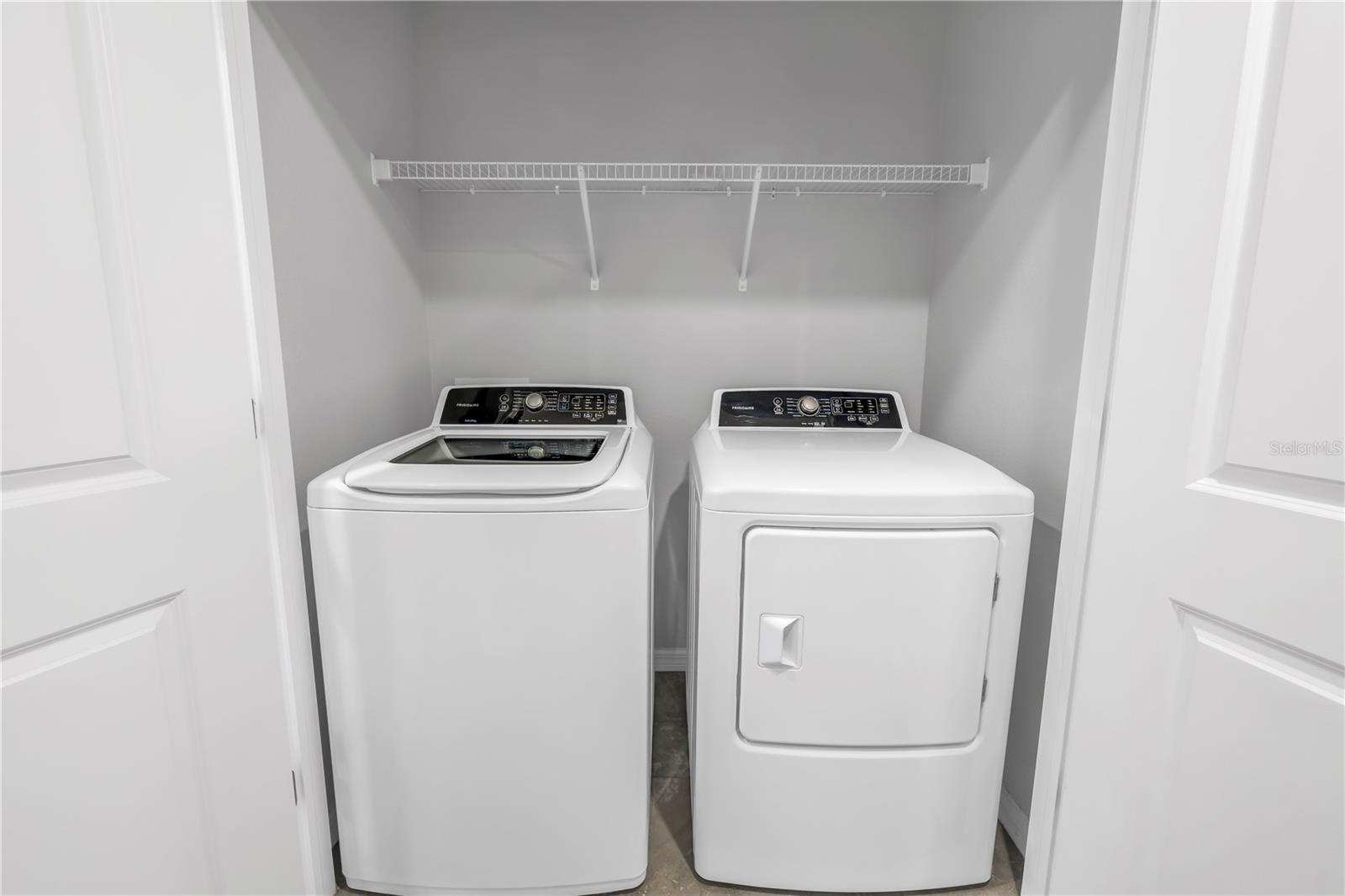 Image 36 of 55 For 8685 Daydream Street