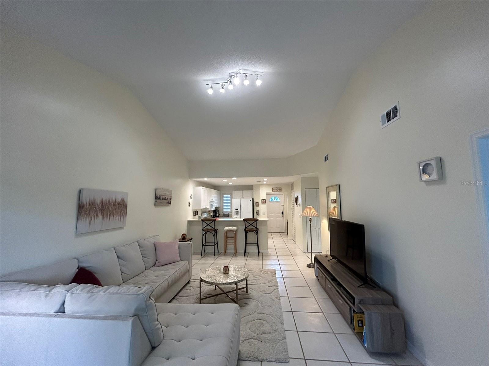 Image 11 of 32 For 3605 54th Drive W 203