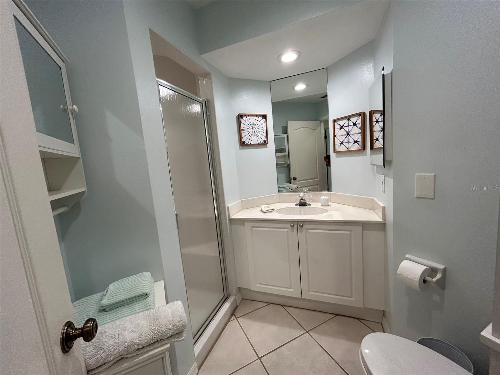 Image 27 of 32 For 3605 54th Drive W 203