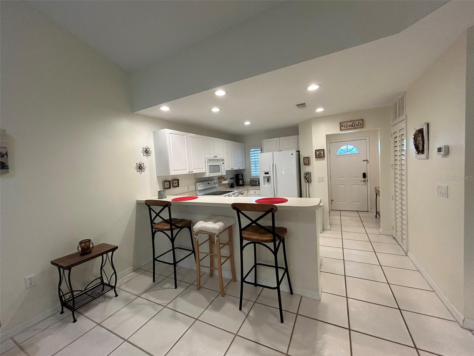 Image 6 of 32 For 3605 54th Drive W 203