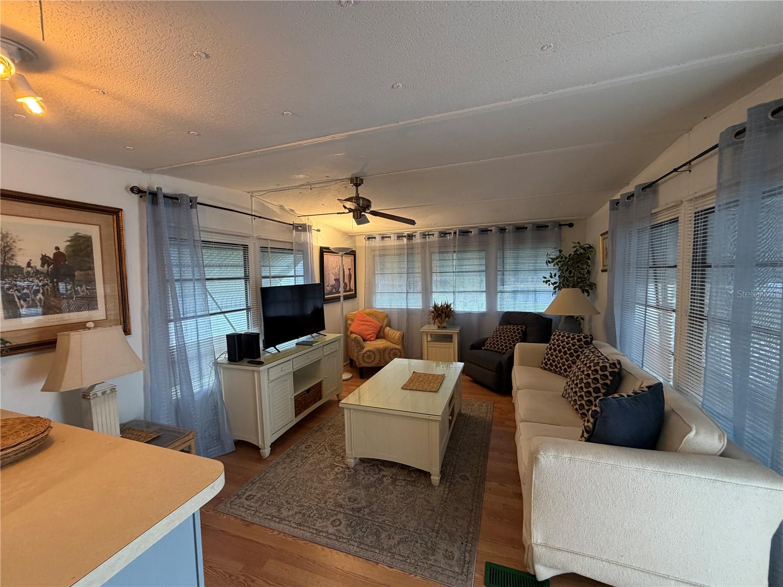 Image 12 of 21 For 4108 10th Street Court E