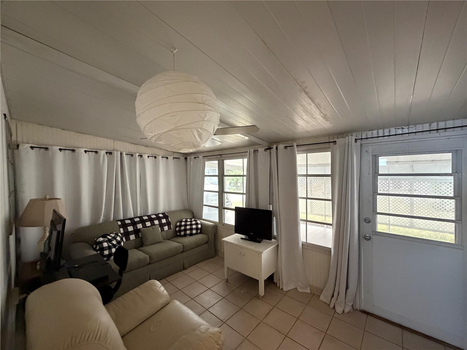 Image 7 of 21 For 4108 10th Street Court E