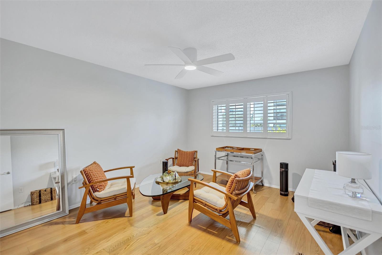 Image 26 of 47 For 1600 1st Avenue W 102a