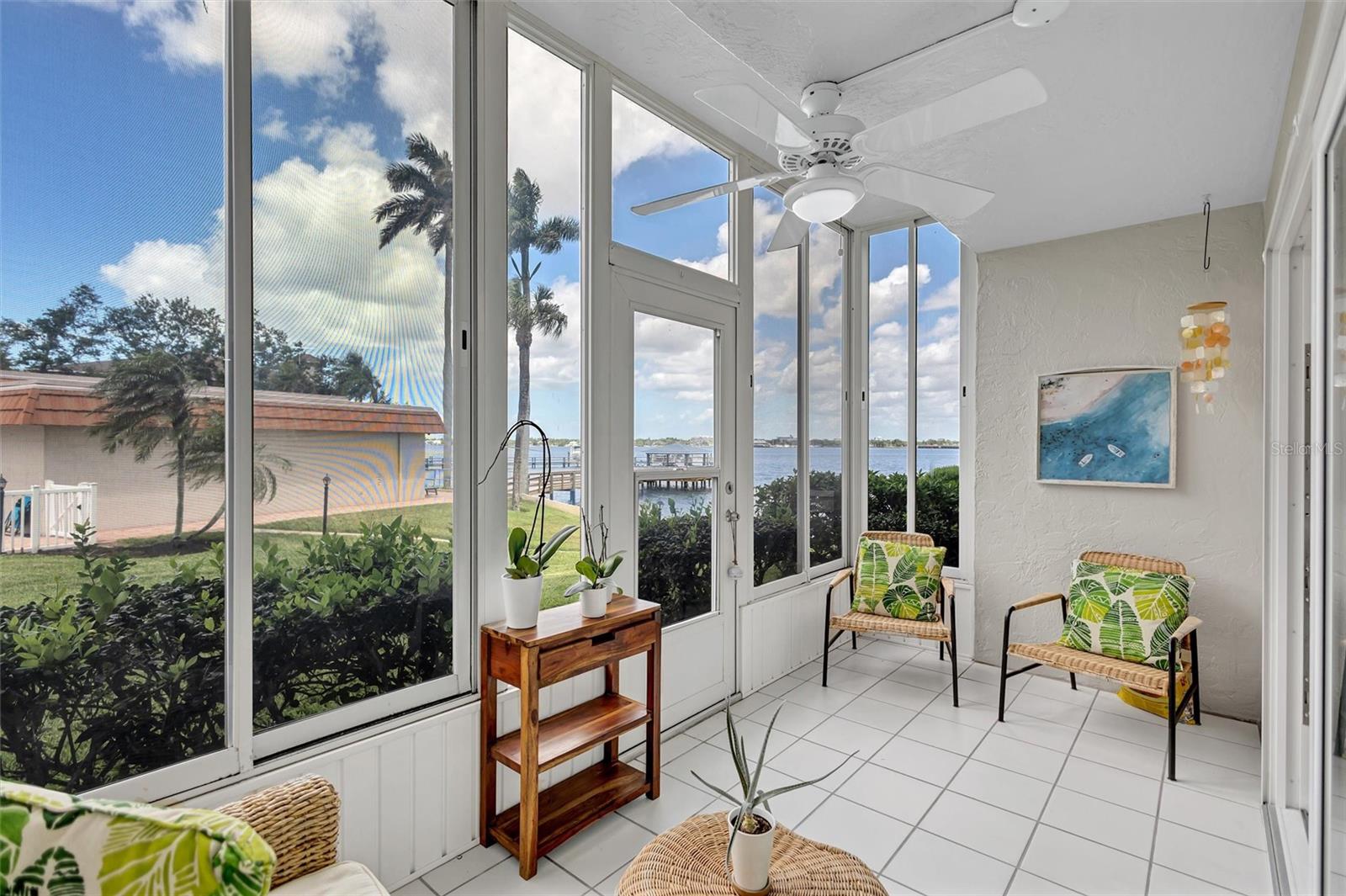 Image 29 of 47 For 1600 1st Avenue W 102a