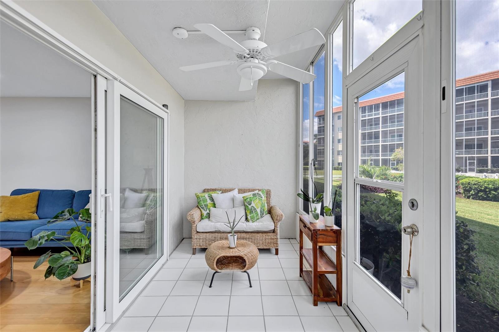 Image 31 of 47 For 1600 1st Avenue W 102a