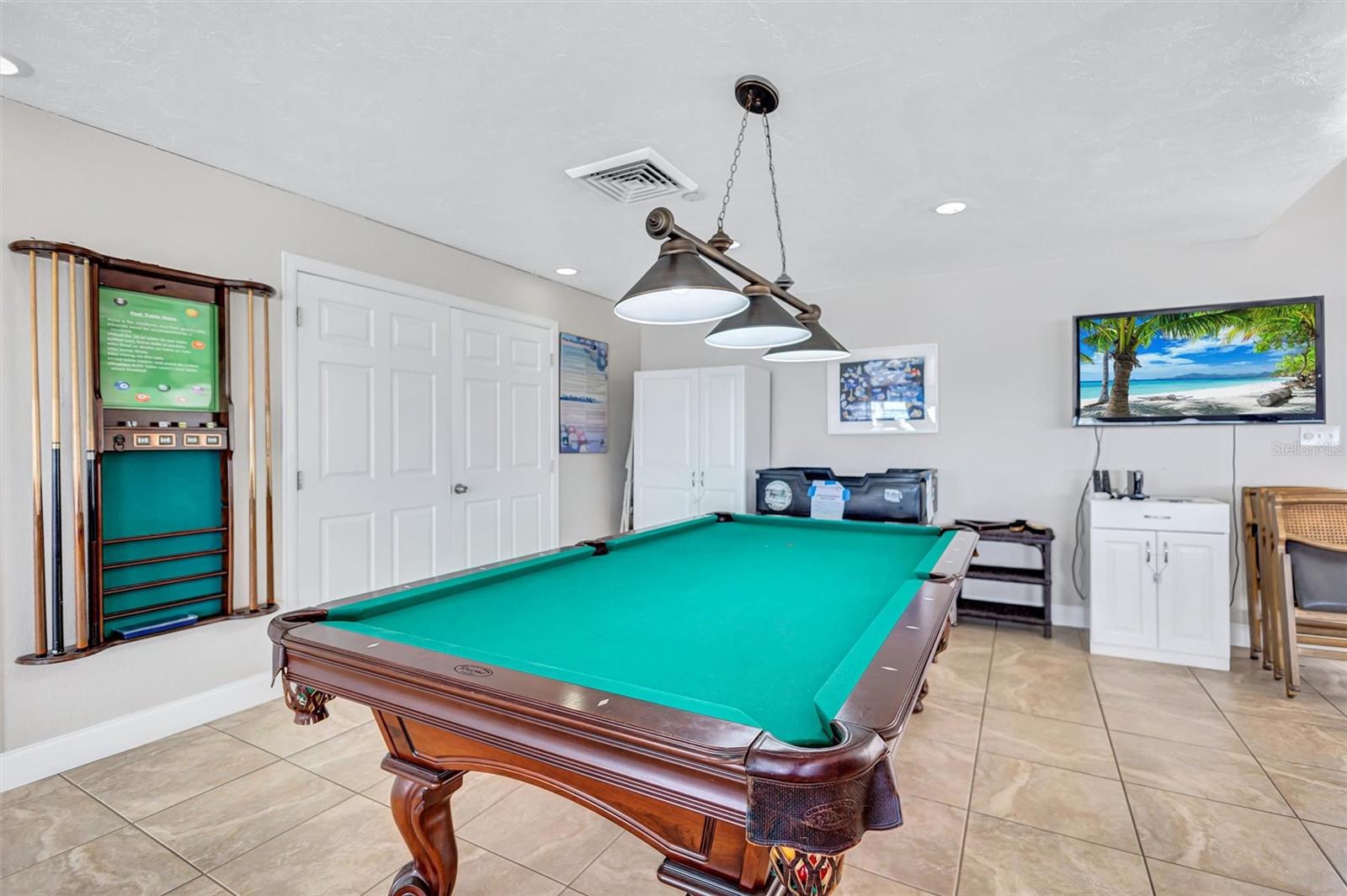 Image 42 of 47 For 1600 1st Avenue W 102a