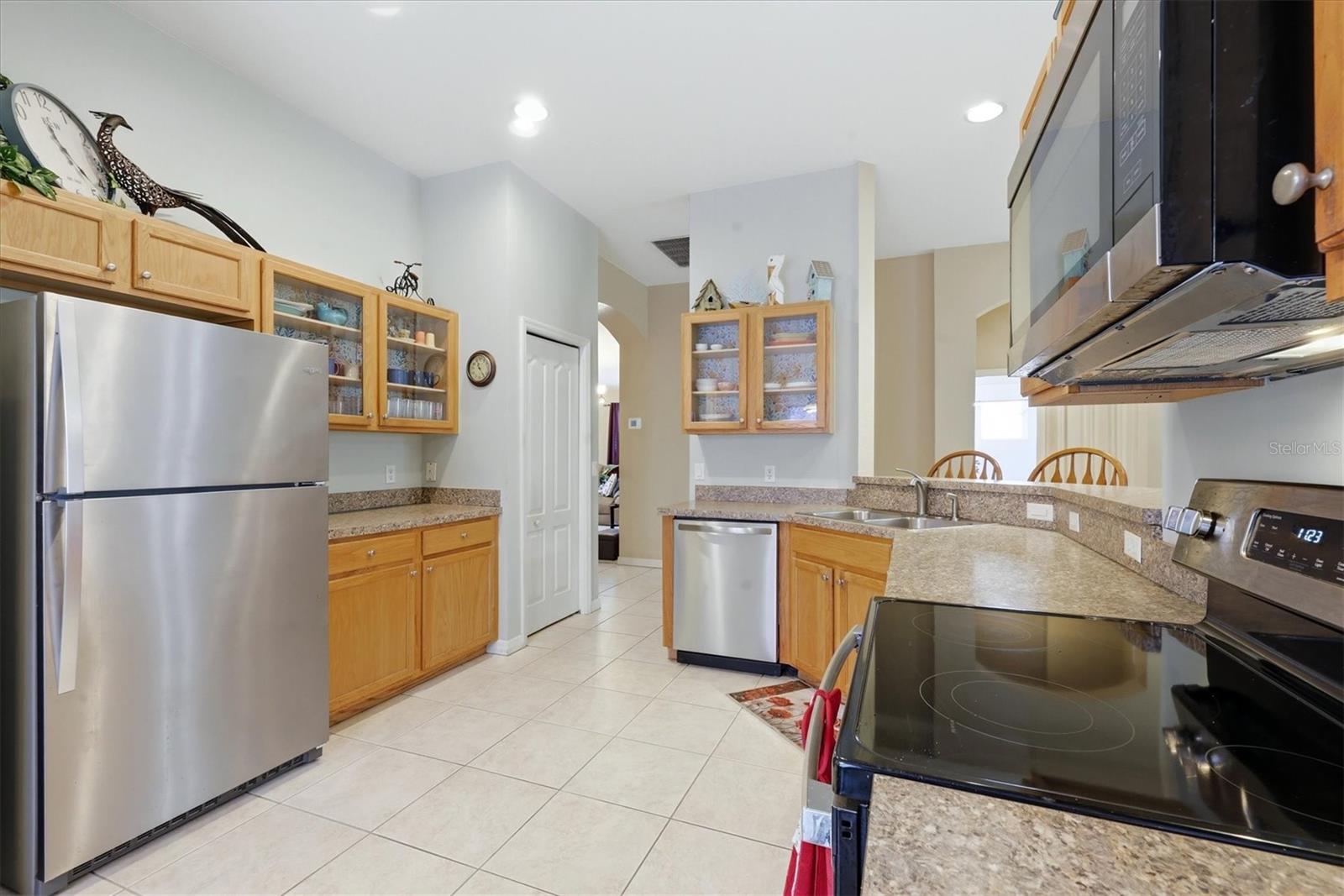 Image 19 of 41 For 1528 Scarlett Avenue