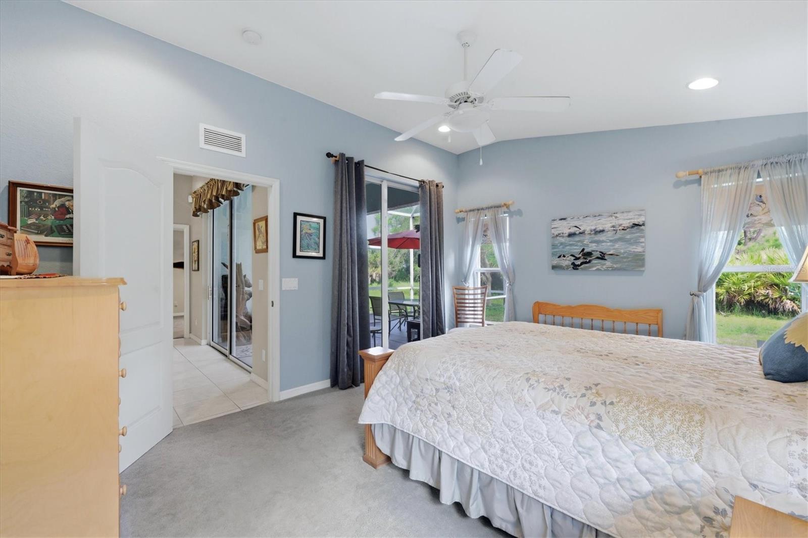 Image 22 of 41 For 1528 Scarlett Avenue