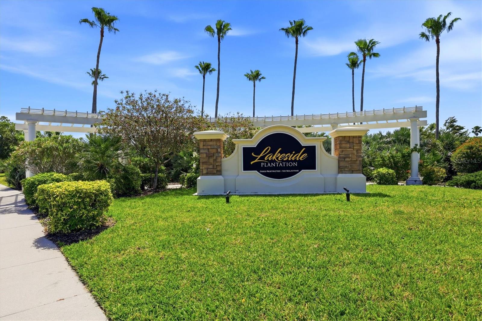 Image 37 of 41 For 1528 Scarlett Avenue