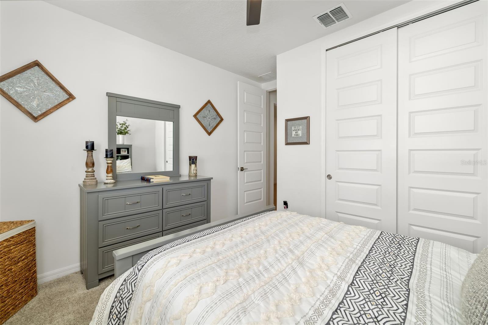 Image 20 of 49 For 14086 Ginnie Springs Way