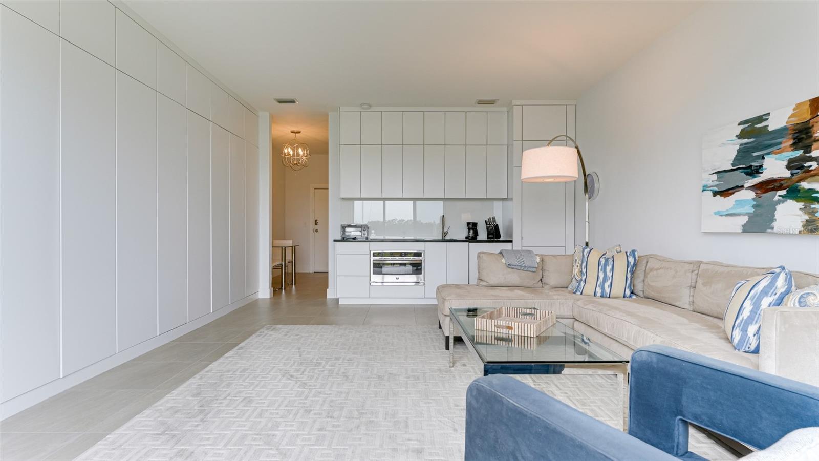 Image 12 of 44 For 51 Macewen Drive 5