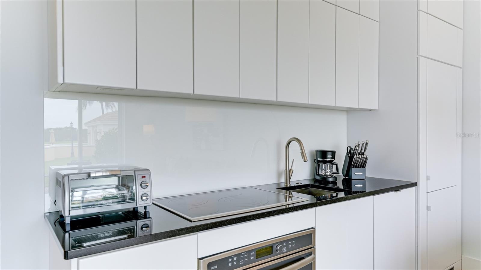 Image 14 of 44 For 51 Macewen Drive 5