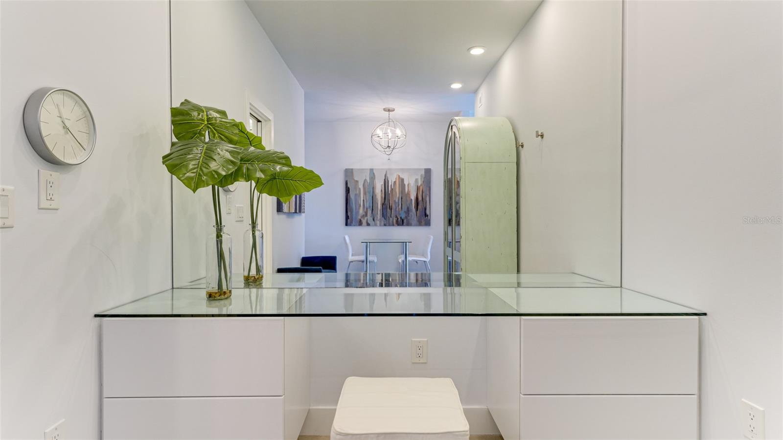 Image 19 of 44 For 51 Macewen Drive 5