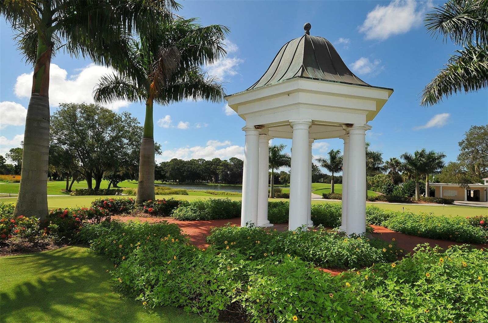 Image 38 of 44 For 51 Macewen Drive 5