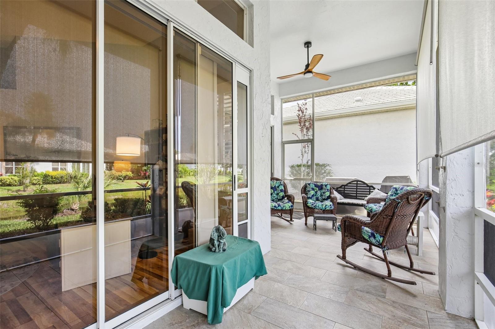 Image 30 of 50 For 667 Crossfield Circle 1