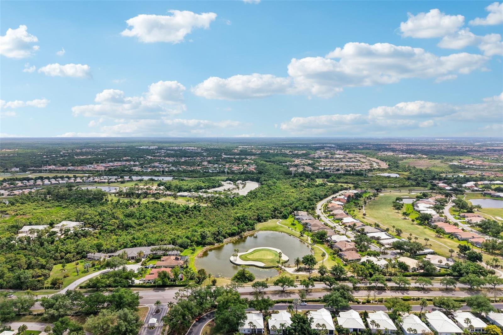 Image 43 of 50 For 667 Crossfield Circle 1