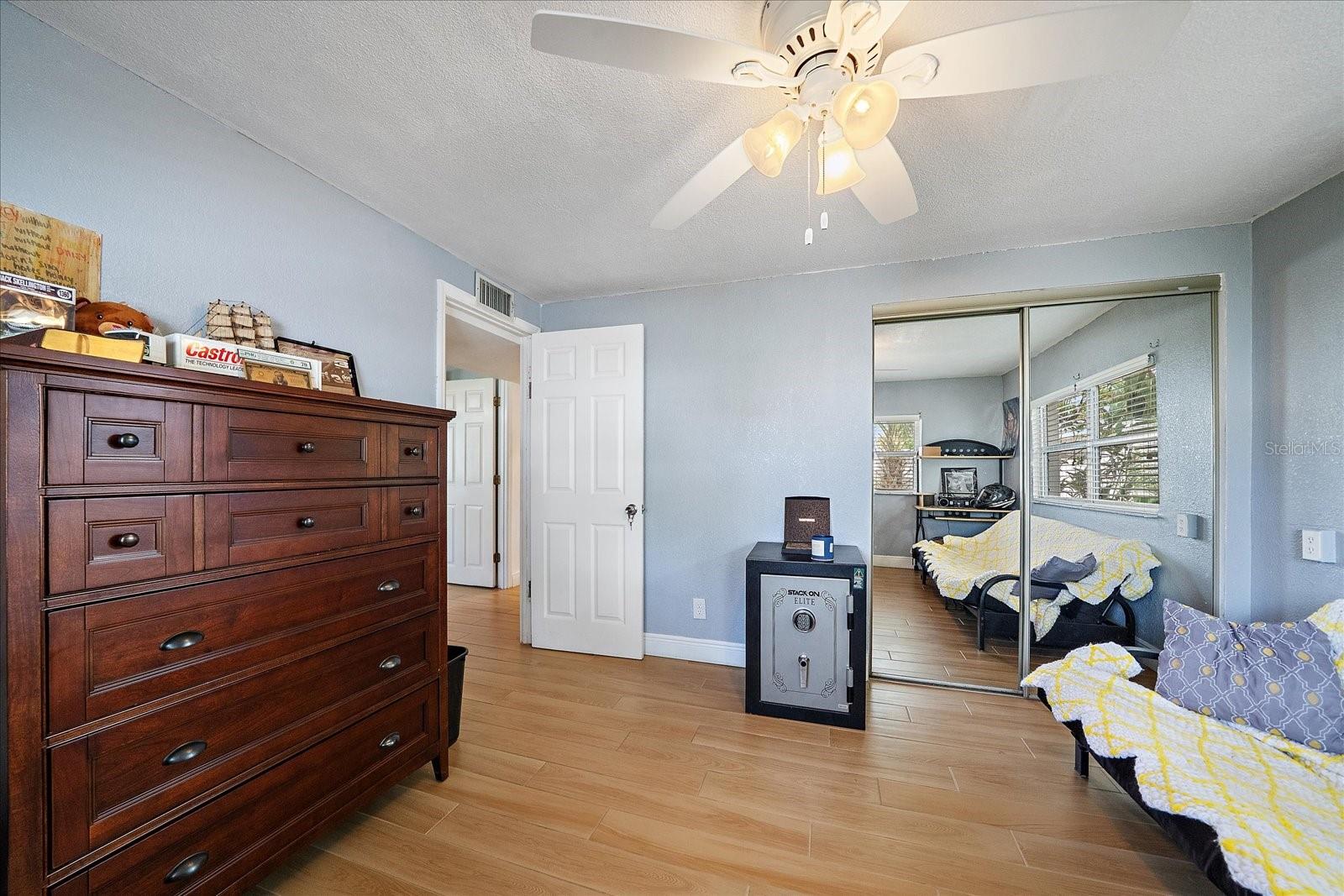 Image 16 of 29 For 2503 53rd Avenue W