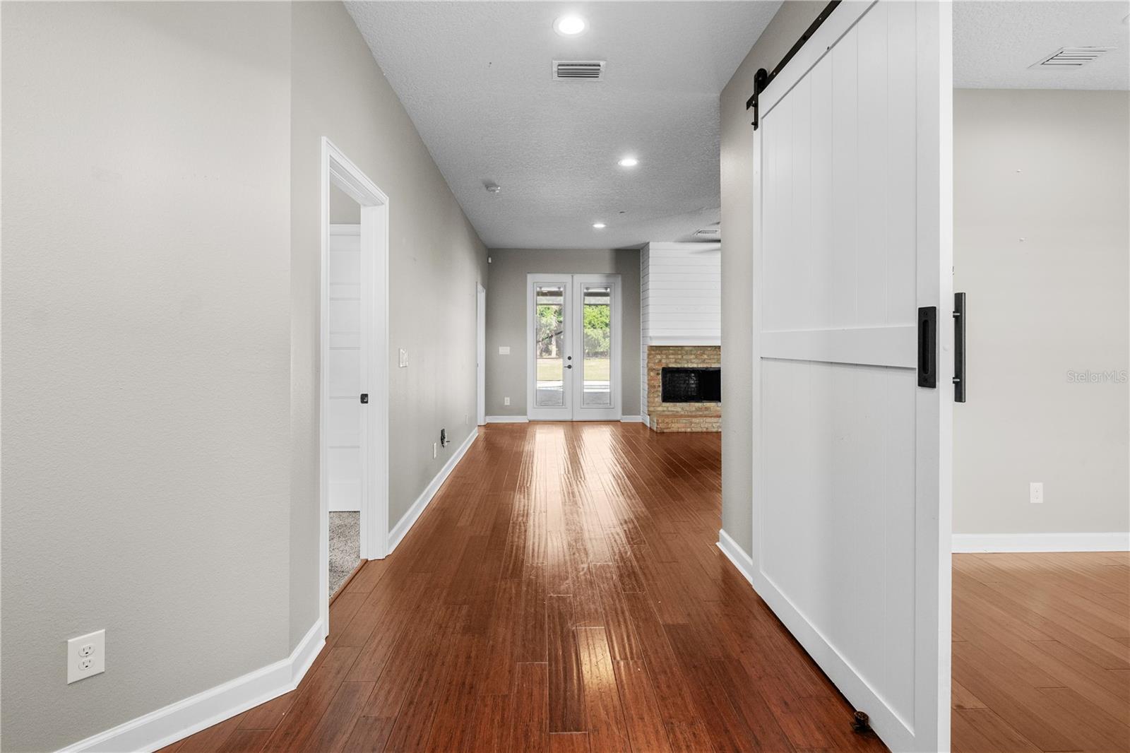 Image 17 of 91 For 14805 Us-301 N