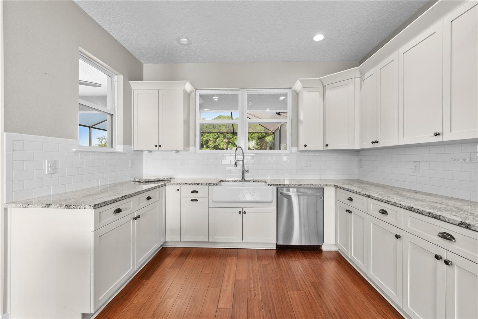 Image 25 of 91 For 14805 Us-301 N