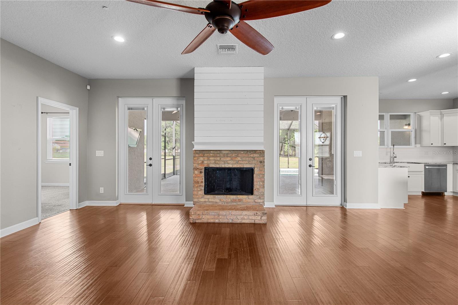 Image 30 of 91 For 14805 Us-301 N